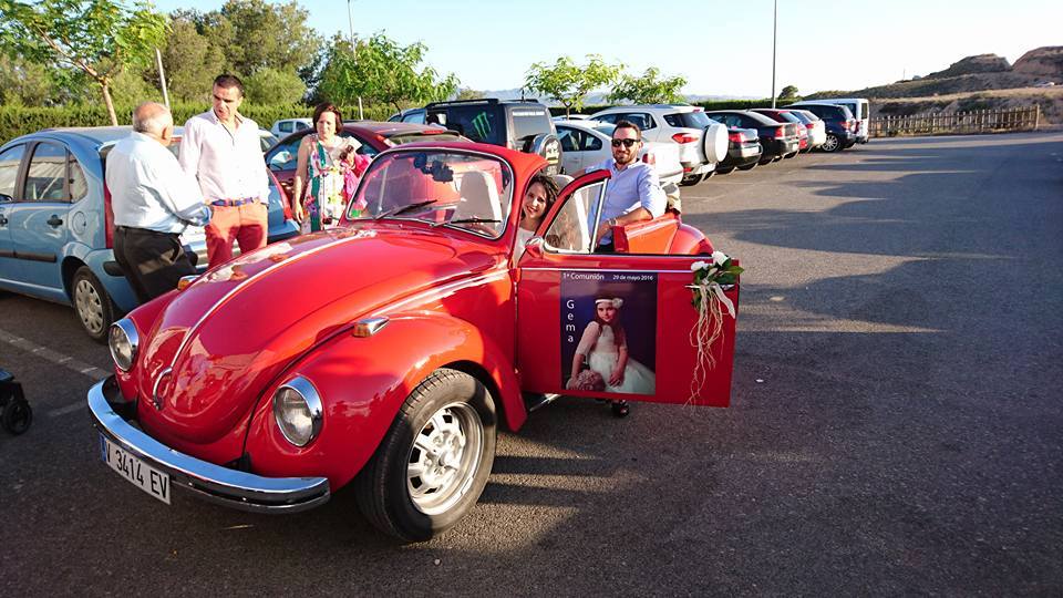 ALQUILER_COMUNIONES_ESCARABAJO_VOLKSWAGEN-CLASICOS-MURCIA.jpg